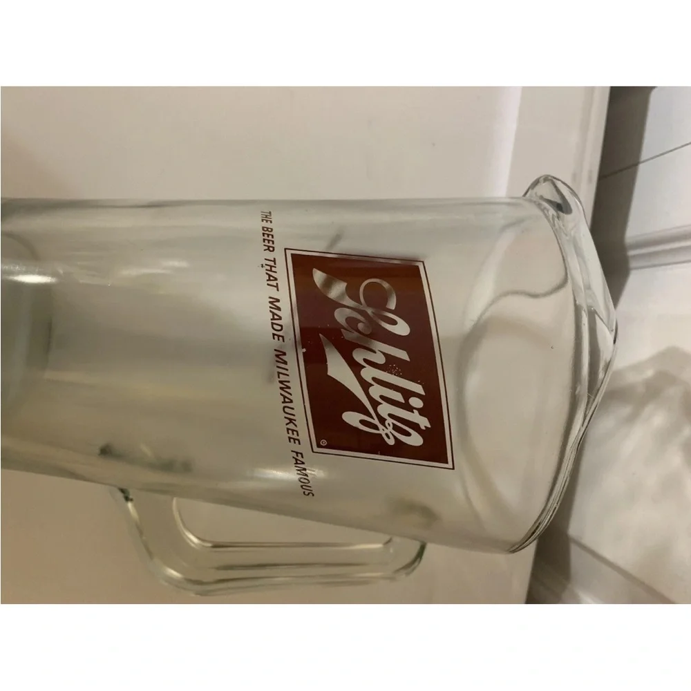 Vtg Schlitz Glass Beer Pitcher‎ - Clear the beer that made Milwaukee famous